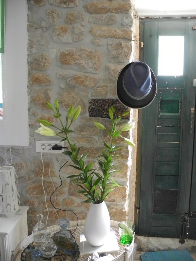 Steinhaus Mit Terrasse Apartment Rovinj Exterior foto